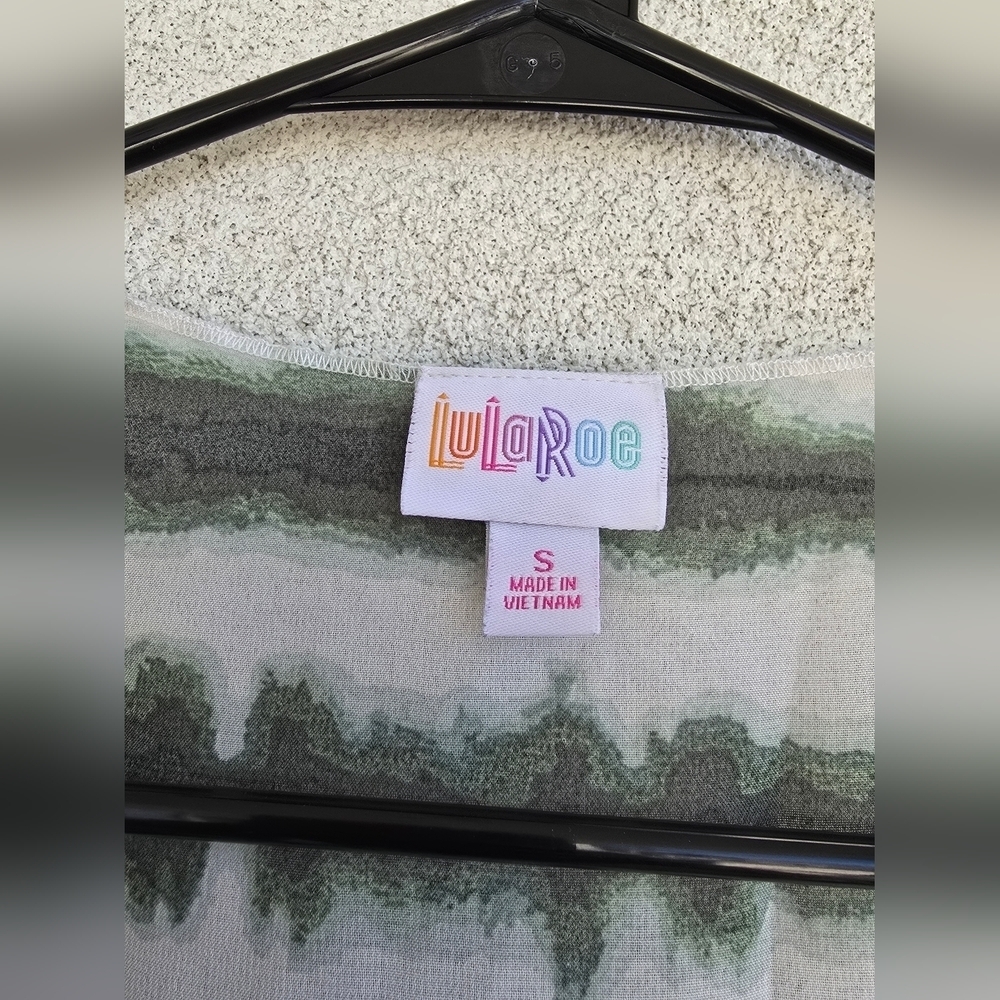 LuLaRoe Green and White Cardigan - Picture 2 of 5